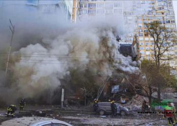 Kyiv Hit by Russia’s Largest Drone Attack in Ongoing Conflict