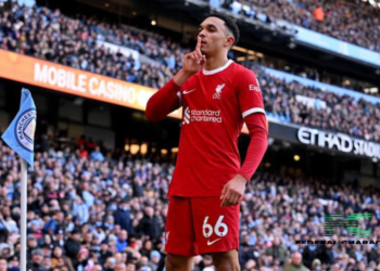 Liverpool’s Alexander-Arnold Rescues Draw Against Manchester City in Epic Clash