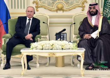 Putin Engages in Rapid Talks with Saudi Crown Prince During Gulf Visit