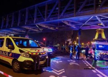 Paris Eiffel Tower Attack Leaves One Dead, Two Injured