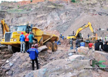 Rescuers Record First Survivor of Zambia Landslide