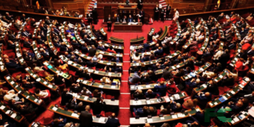 French Parliament Grapples with Macron’s Immigration Bill Amidst Majority Struggles