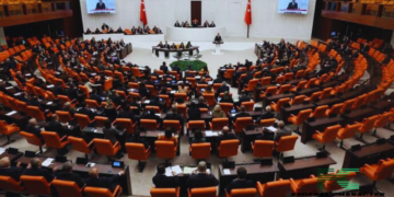 Turkish MP Dies After Suffering Heart Attack in Parliament