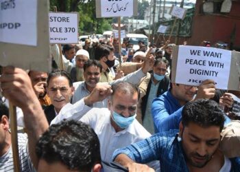 India's Supreme Court Validates Revocation of Kashmir's Special Status, Mandates Elections