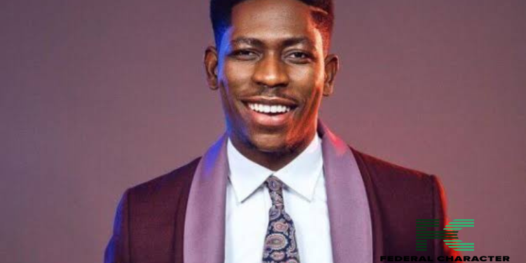 “She Said Yes”– Nigerian Gospel singer, Moses Bliss Reveals His Engagement