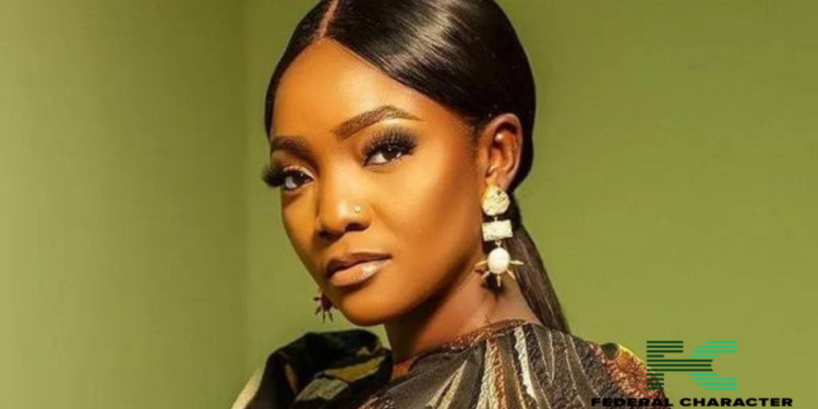 ‘Nigerians Have Bad Mouth, Don’t Get Into A Verbal Exchange With Them’– Simi
