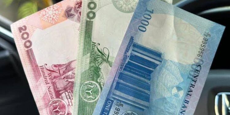 Dollar, Euro and Pounds To Naira Exchange Rate For Today, January 6 2024
