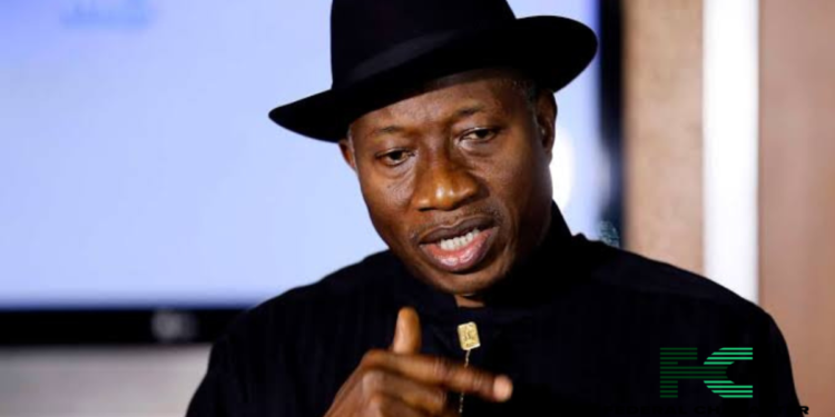 Pray for My Mother –Ex-President Goodluck Jonathan Cries Out To Nigerians During Sister’s burial