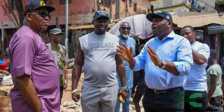 Anambra State Government Officials Tour Markets In Campaign To End Sit-at-Home