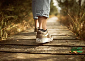 Can Walking Help You Lose Weight? “I Started Walking To University, It Was About 1.5 Hours Each Way”