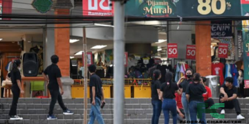 Indonesia’s Java Island Is Shaken by Magnitude 6.1 Quake