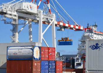 Iran Seizes Cargo Ship in Strait of Hormuz Amid Threats