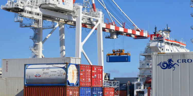 Iran Seizes Cargo Ship in Strait of Hormuz Amid Threats