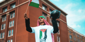 Columbia University Shifts to Remote Learning Due to Pro-Palestinian Demonstrations