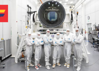 Largest digital camera ever, completed