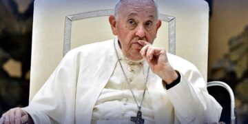 Pope Francis Apologizes for Alleged Gay Slur