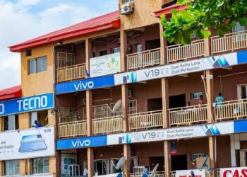 Banex Plaza Reopens Under Army Supervision