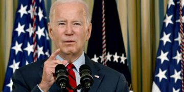 Biden Raises Red Flag: Trump’s Refusal to Accept Defeat Could Spark Political Chaos