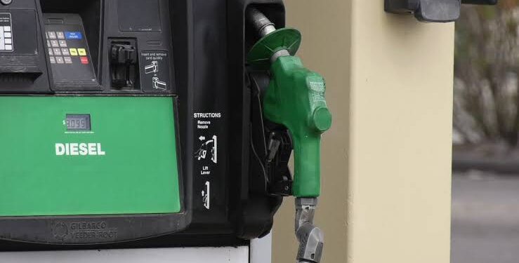 Russia Temporarily Lifts Gasoline Export Ban