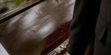 Iconic Actor Bernard Hill Passes Away At Age 79