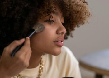 Top 10 Nigerian Beauty Influencers You Need to Follow in 2024