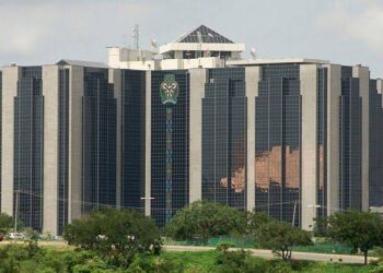 CBN Dismisses Report of Revoking Licenses of Three Banks