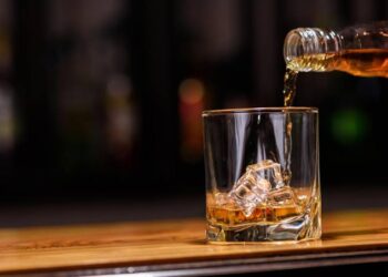 Health Crisis Strikes Moroccan Town: 8 Dead from Tainted Alcohol