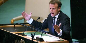 Macron Dissolves Parliament After Defeat in EU Elections, Calls for Snap Vote