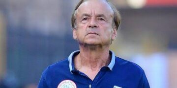 Rohr Criticizes Super Eagles’ Mentality in Shock 2-1 Defeat to Benin