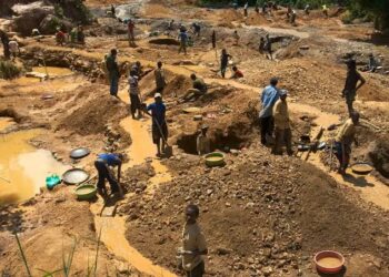 Federal Government Cracks Down on Illegal Mining After Fatal Accidents