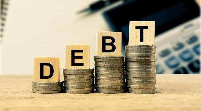 Nigeria’s public debt reaches N121.7 trillion