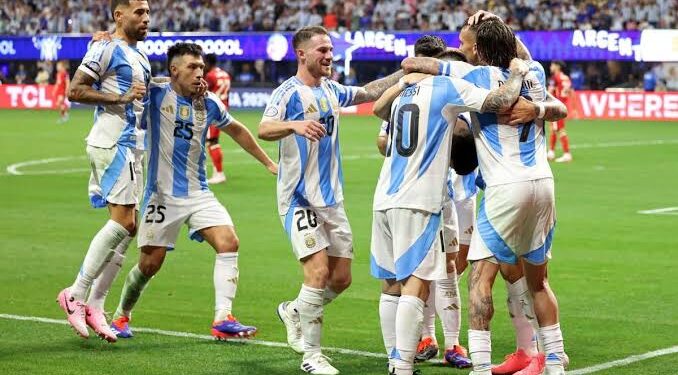 Argentina Begins Copa América Title Defense with 2-0 Win Over Canada