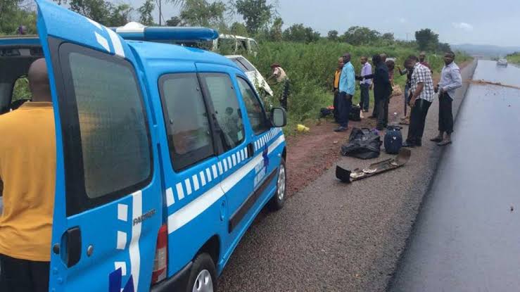 Tragic Car Crash Claims 14 Lives in Kano