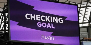 Premier League Clubs Vote Overwhelmingly to Retain VAR Despite Controversy