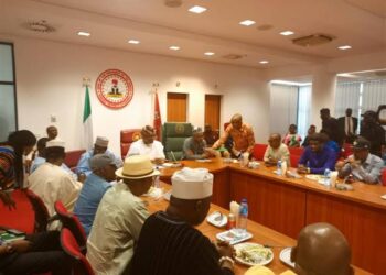 Secret Minimum Wage Talks: Government and Labour Clash Behind Closed Doors