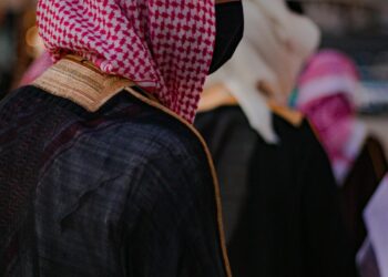 Saudi Arabia Surpasses China as Leading Emerging-Market Borrower