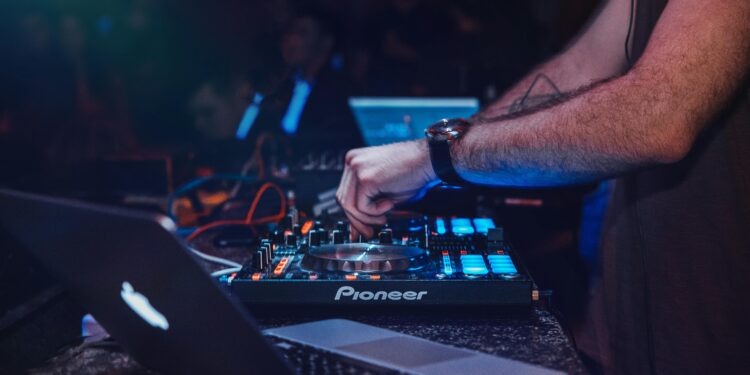 Justice Served: American Receives 42-Year Sentence for Colombian DJ’s Murder