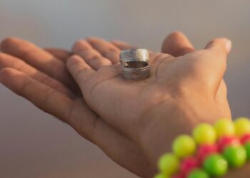 Evesoal Criticizes Trend of Transactional Dating Among Nigerian Girls