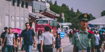 U.S. College Instructor Describes Frightening Stabbing Attack in China