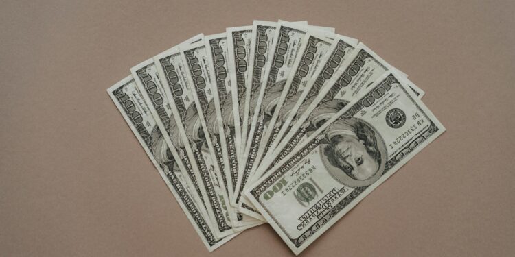 Dollar, Euro and Pounds To Naira Exchange Rate For Today, June 20 2024