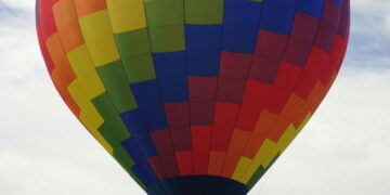 Balloon Warfare: South Korea’s Propaganda Broadcasts Resume Amid North Korean Provocations