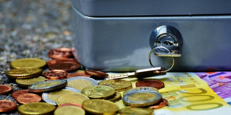 Financial Crisis Unfolds: 85,000 Savings Account Locked, $112 Millions Frozen