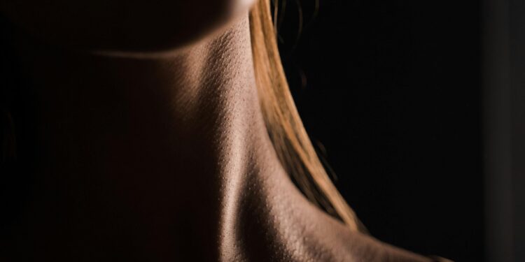 Get Rid of Neck Hyperpigmentation for a Younger-Looking You!