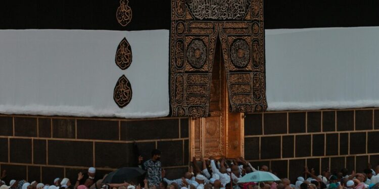 Hajj Pilgrimage Concludes as Saudi Arabia Grapples with Intense Heat Wave