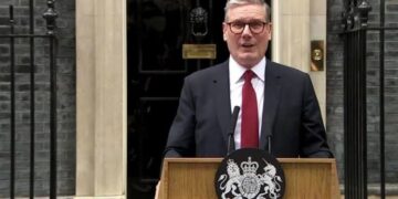 UK PM Starmer Ends Rwanda Asylum Deportation Scheme