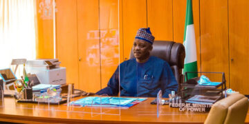 Ex-Power Minister, Mamman Collapses in Court, Stalling His Arraignment