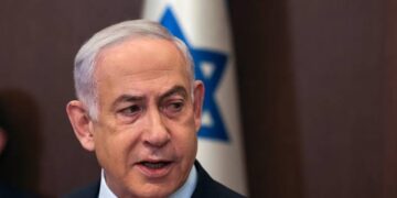 Netanyahu Faces Coalition Crisis Over Hamas Ceasefire Deal