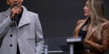 Roberto Firmino Transitions from Football to Faith: Co-Founds Evangelical Church in Brazil