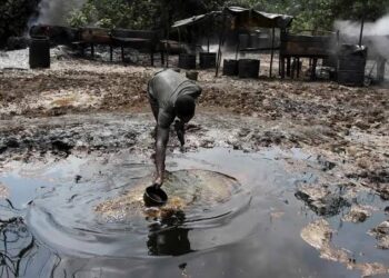 Local Leaders Demand an Immediate Cleanup For The Oil Spillage At Bayelsa
