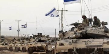 Israeli Tanks Push Deeper into Gaza, Killing 66 in 24 Hours